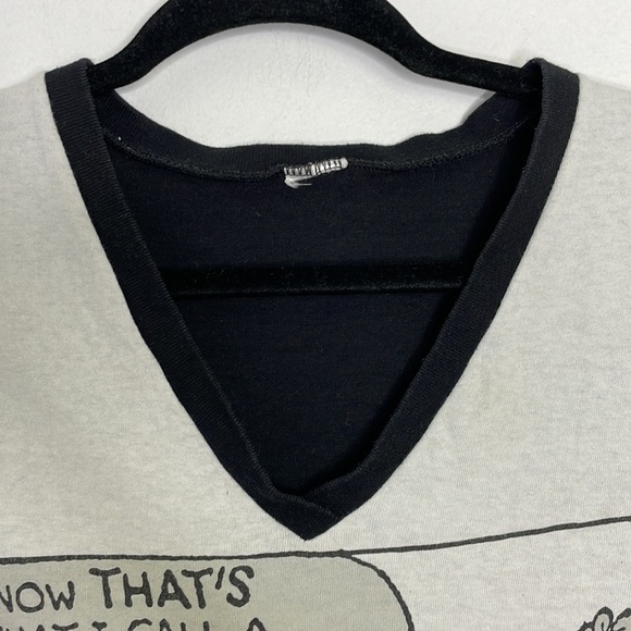 Disney retro look graphic v neckline t-shirt - Picture 6 of 7